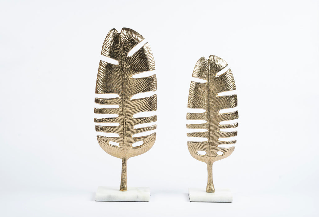 Set of 2 Metal Leaf Decorative Sculptures (Gold, Modern Design) Decor