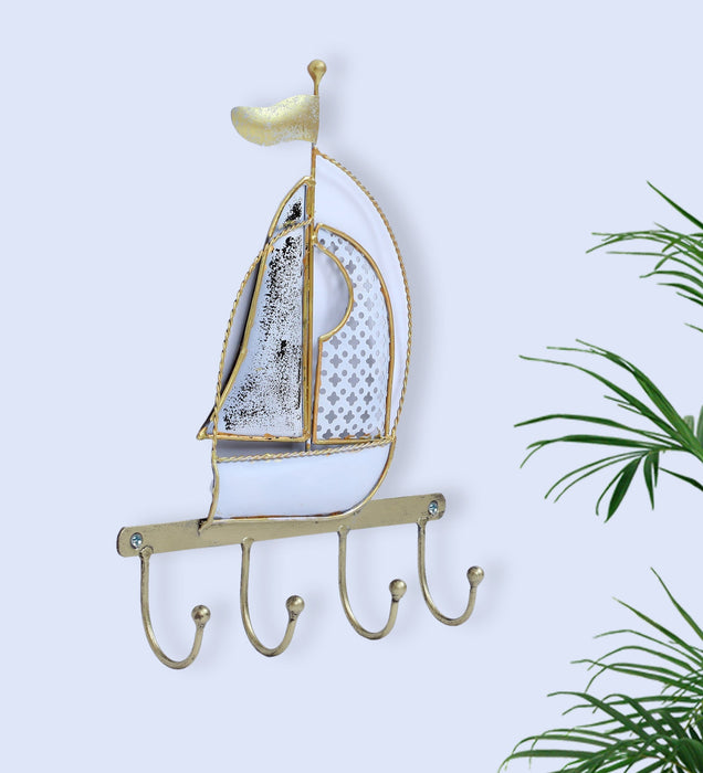 Organize in style with one easy step. From Vedas, this decorative Boat Hook is designed to hold a wide variety of items - coats, hats, handbags, umbrellas, keys, towels or robes. Perfectly suited for any room from foyers and hallways to bedrooms and bathrooms, even closets or anywhere some additional storage is needed.